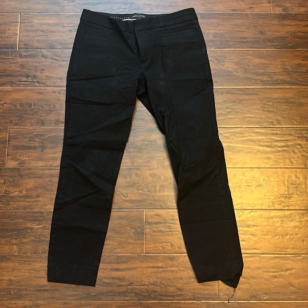 Banana Republic size 4 black trousers / slacks